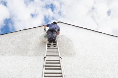 Peinture extérieure à Long — façades et ravalement